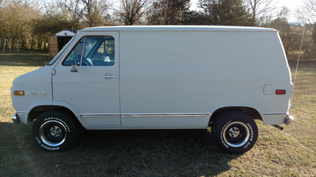 1974 Chevrolet G10 Shorty Van Built 350350 New Tires And Much More