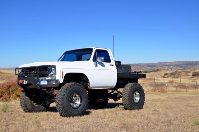 chevy suburban rock crawler